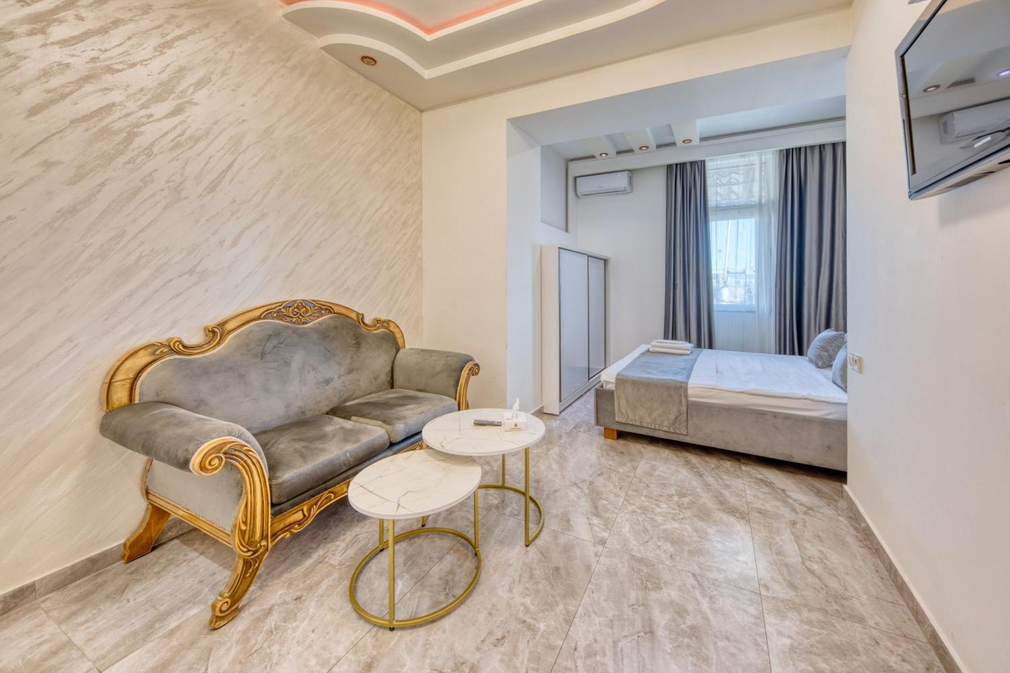 Aleppo Hotel Erevan Exterior foto